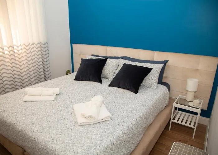 Belvedere 75 나폴리